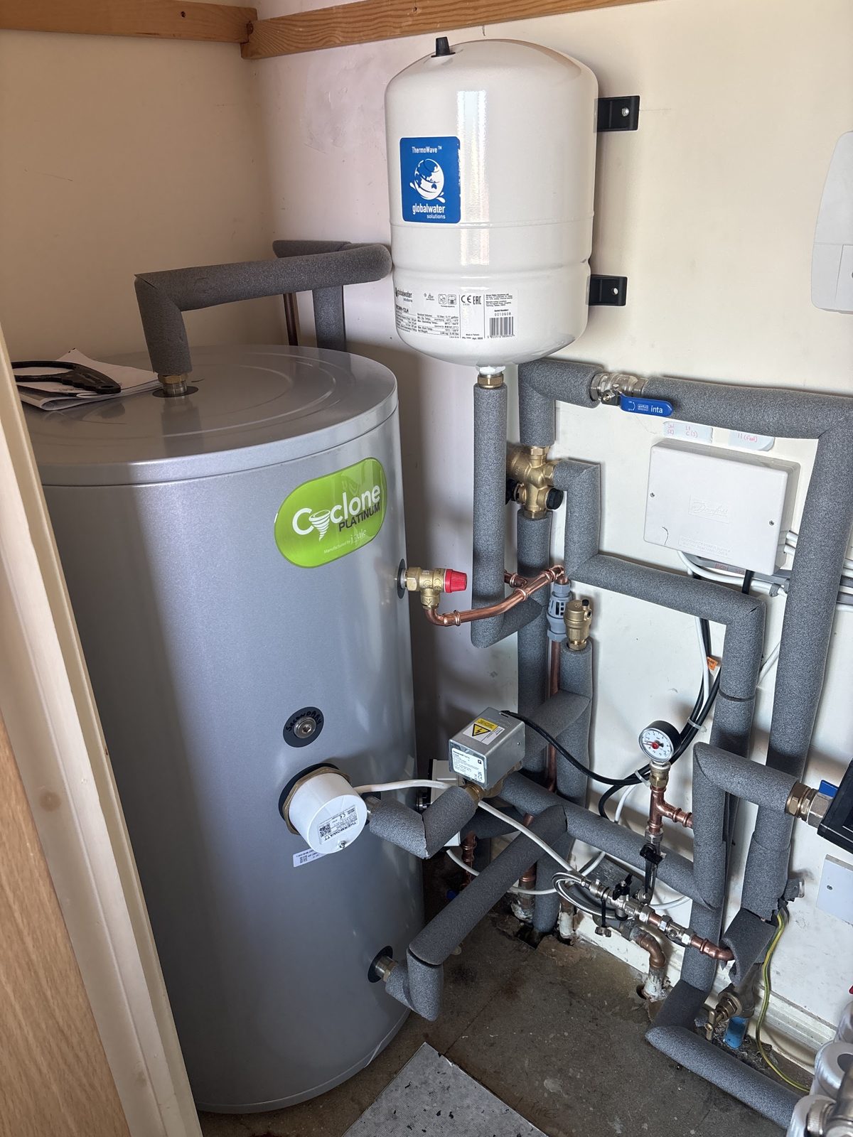 A Cyclone cylinder with lagged pipework